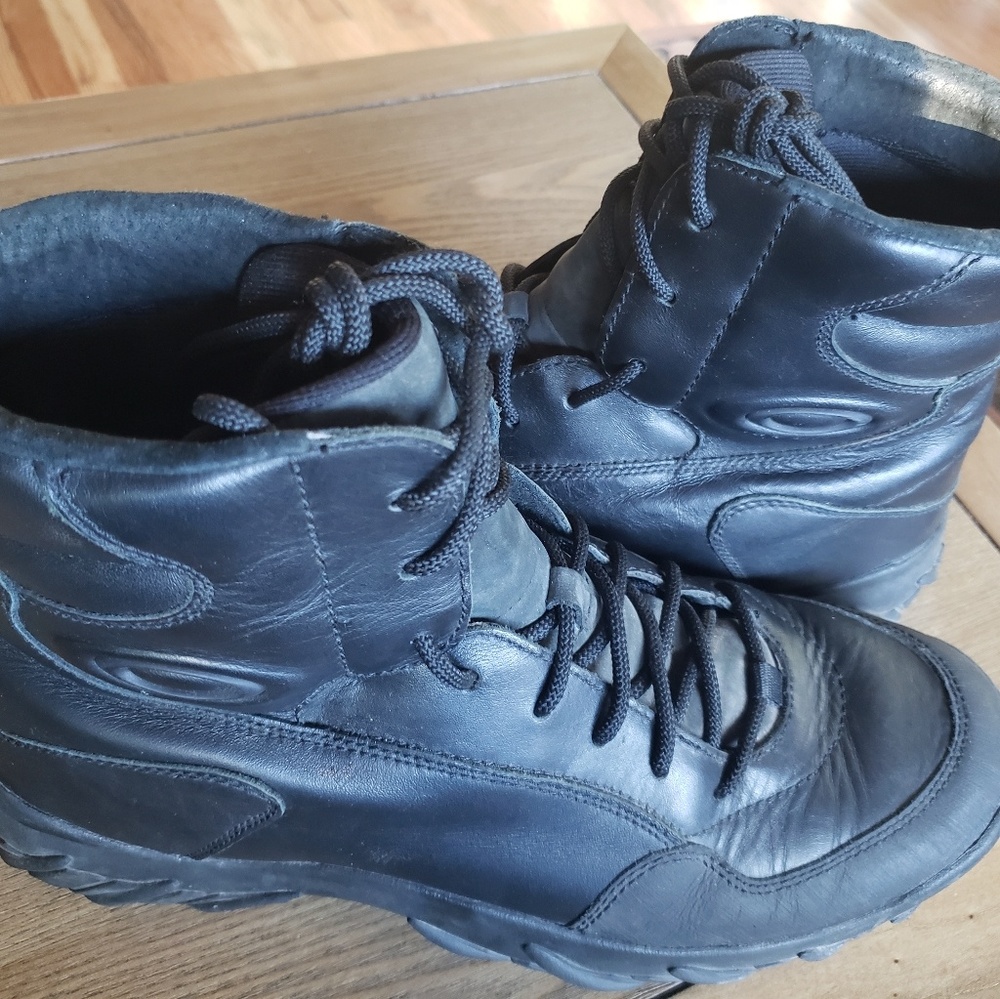 OAKLEY | 6" Black Leather SI Assault Boots | US12